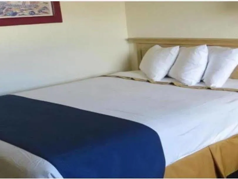 Americas Best Value Inn Las Vegas Strip 2*,